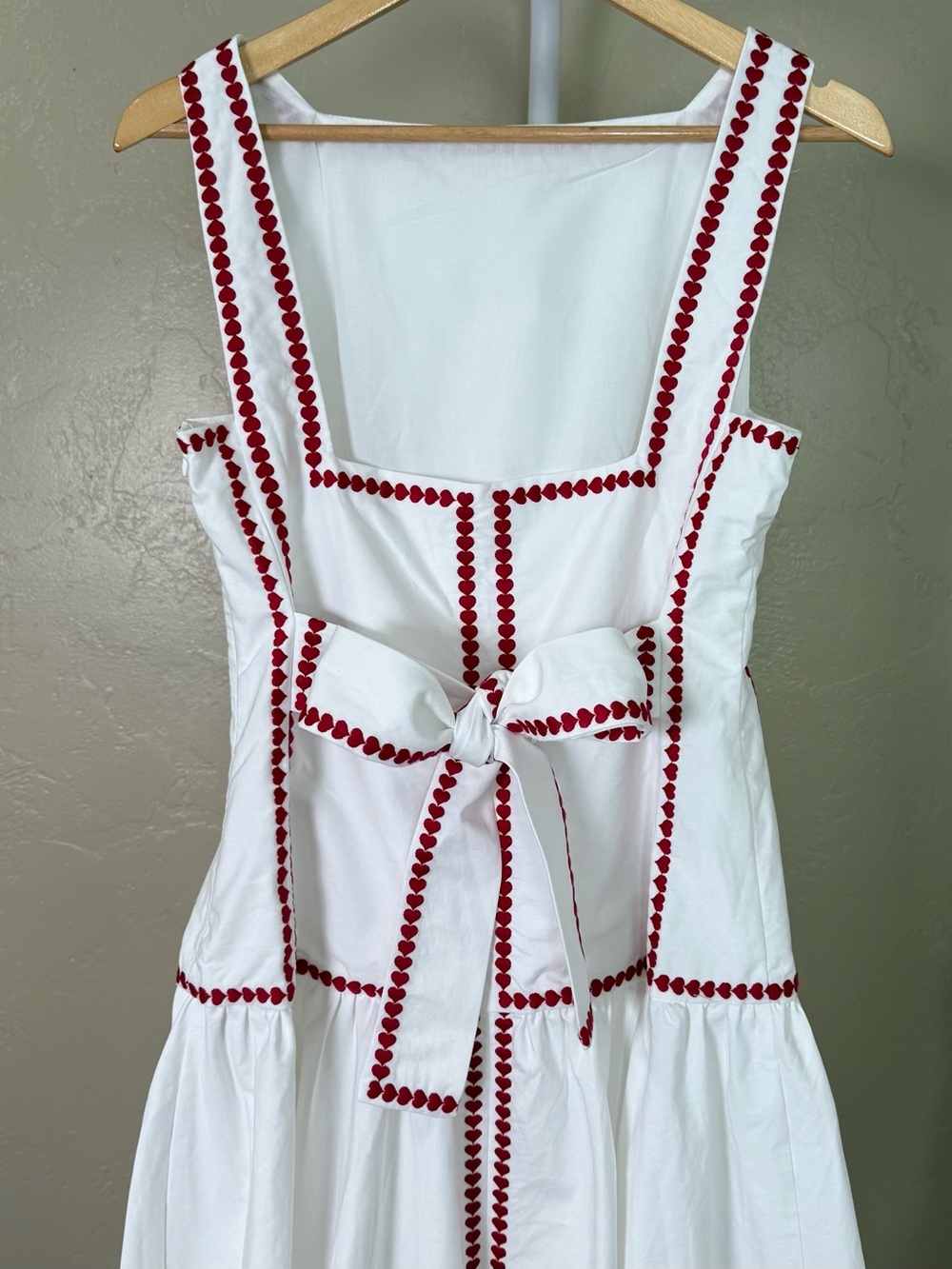 Commense White Red Heart Embroidered Trim Cotton Maxi Dress Medium NWT Tie Back - Picture 9 of 12